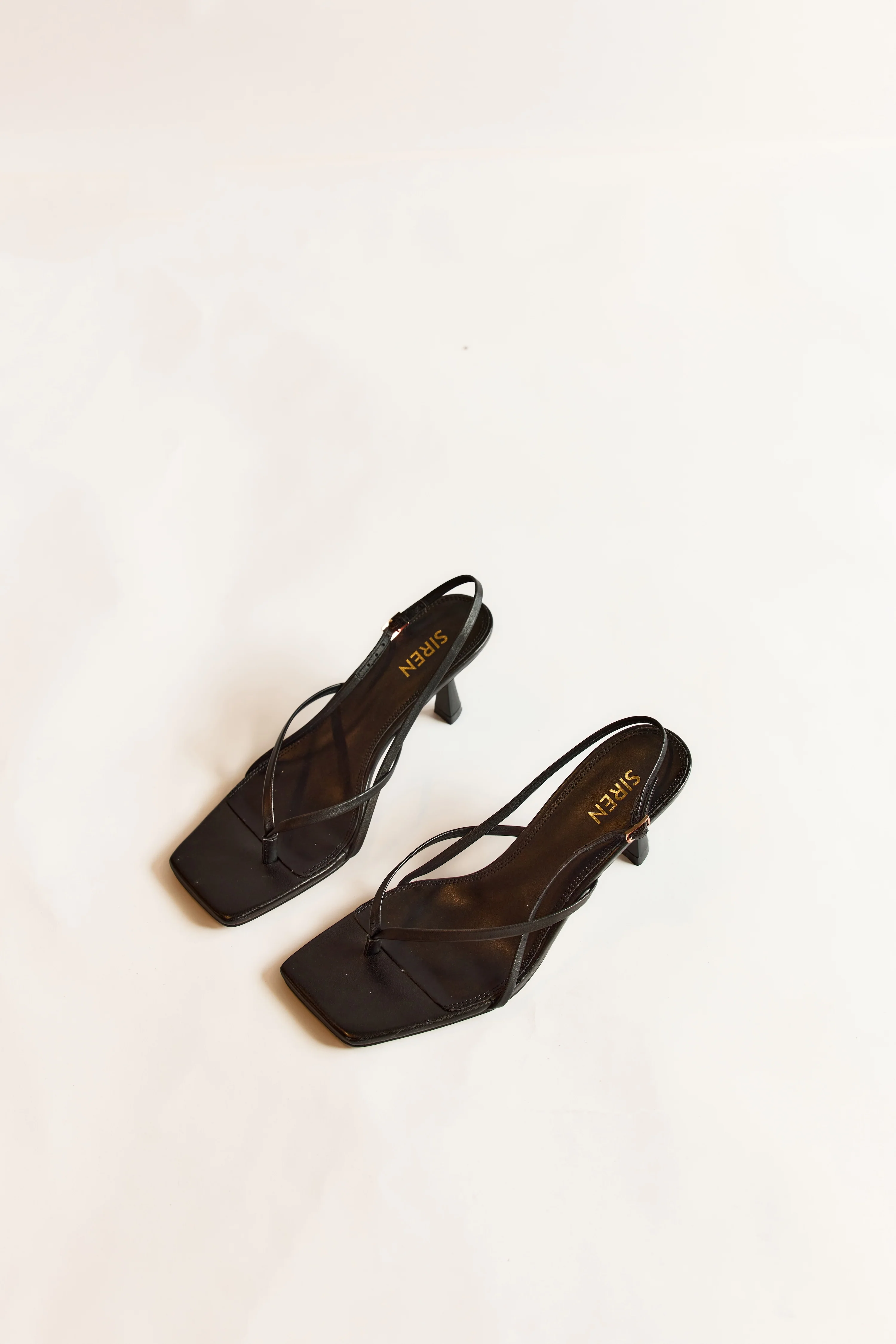 Santorini Strappy Thong Sandal - Black Leather - Image 6