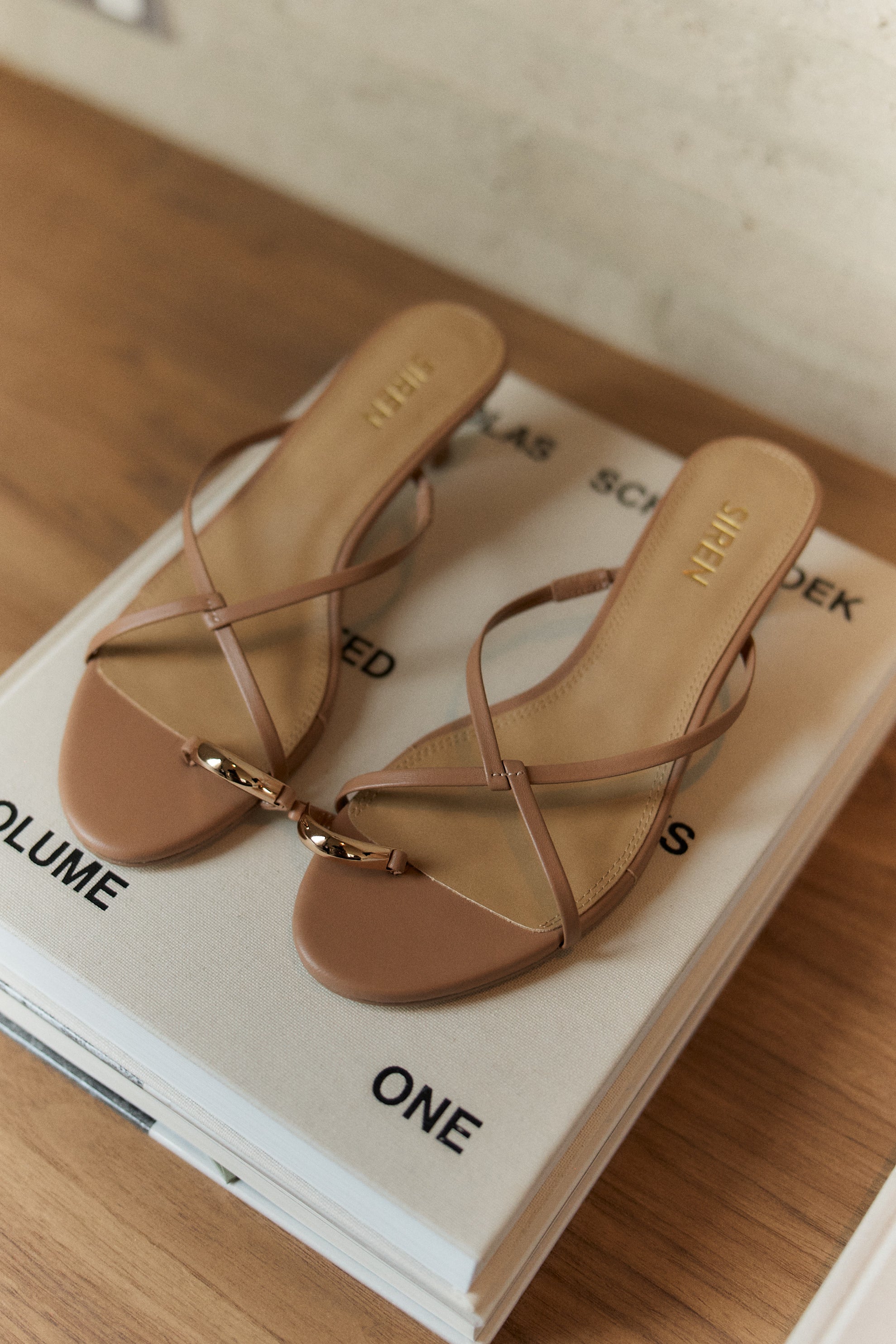 Xane Kitten Heel Thongs - Almond Tan Leather - Image 2